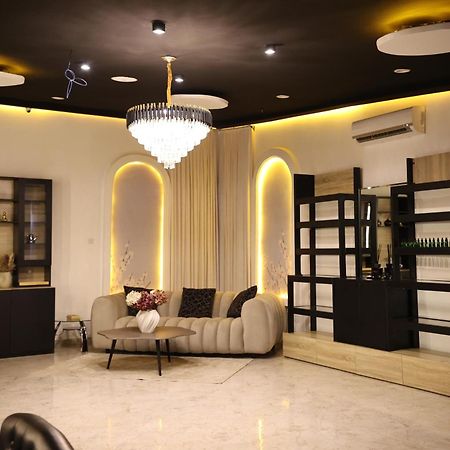 Johnwood Hotel By Bolton Abuja Exterior foto