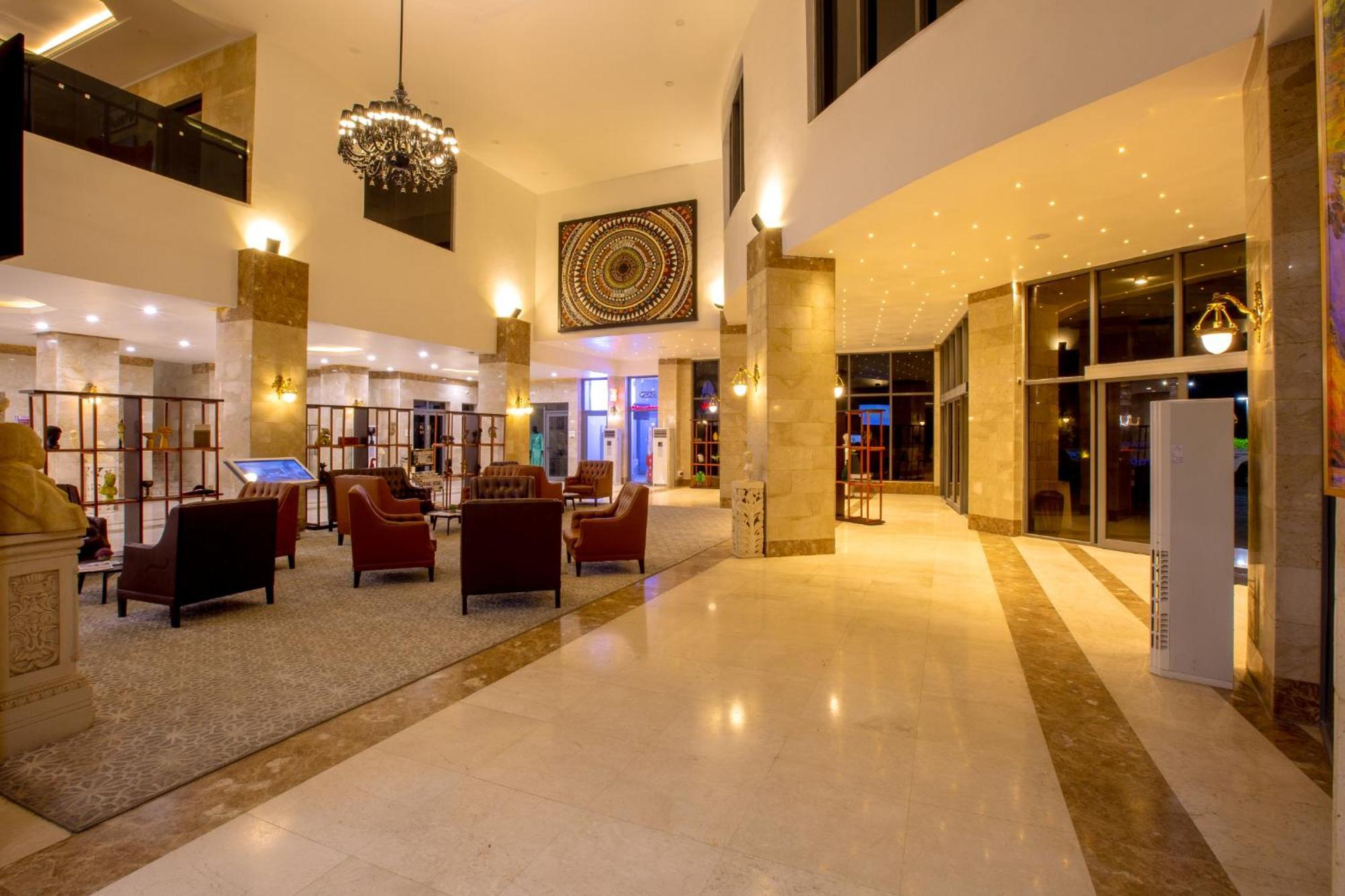 Johnwood Hotel By Bolton Abuja Exterior foto