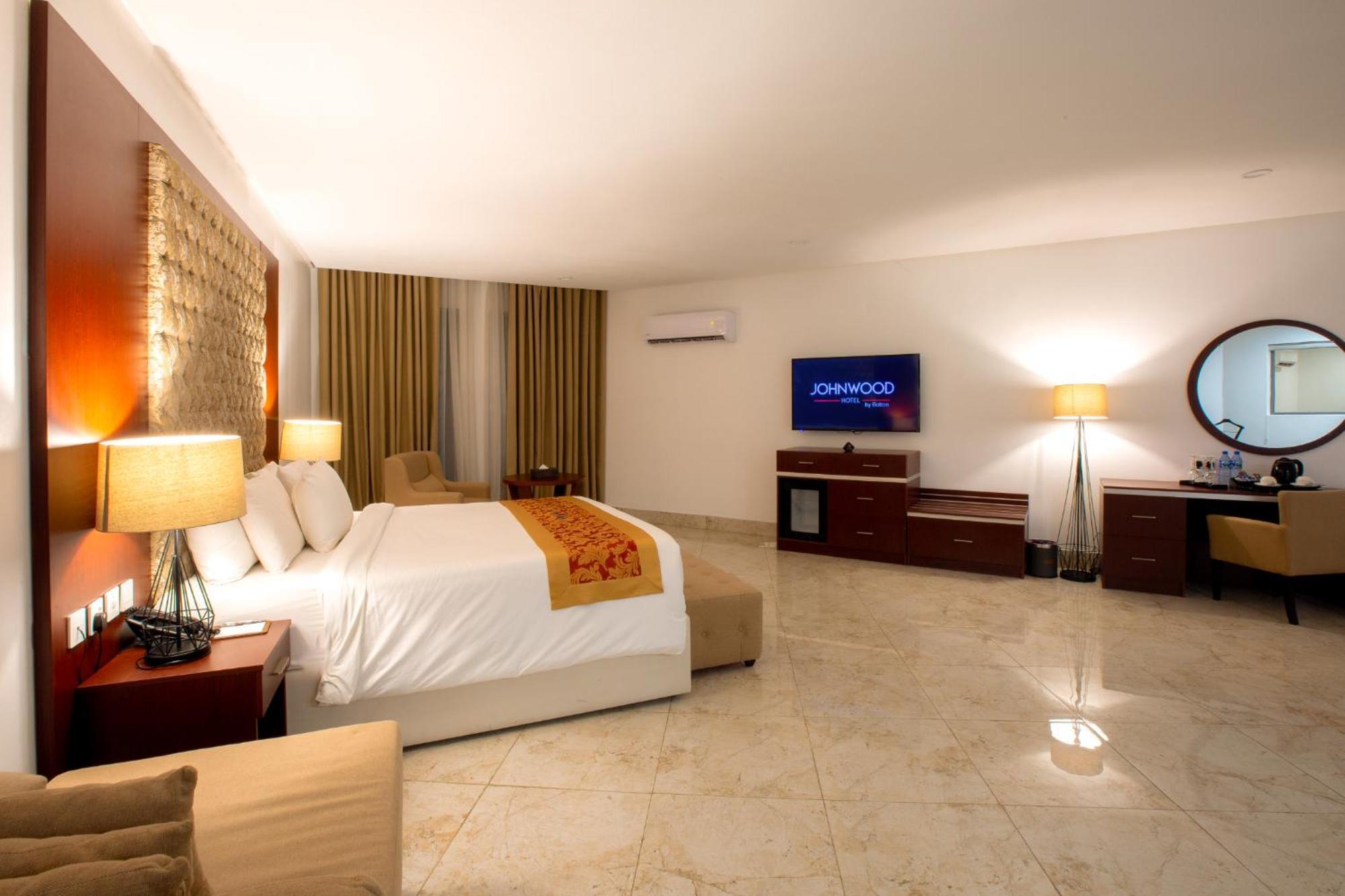 Johnwood Hotel By Bolton Abuja Exterior foto