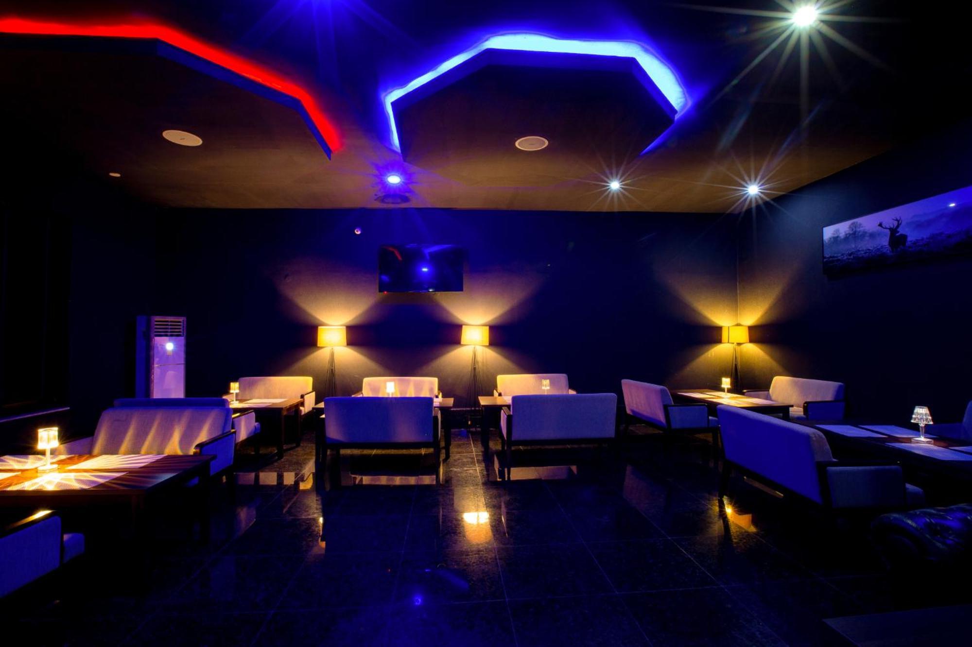 Johnwood Hotel By Bolton Abuja Exterior foto